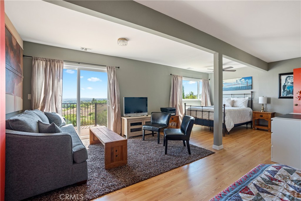 1240 Mountain Springs Road