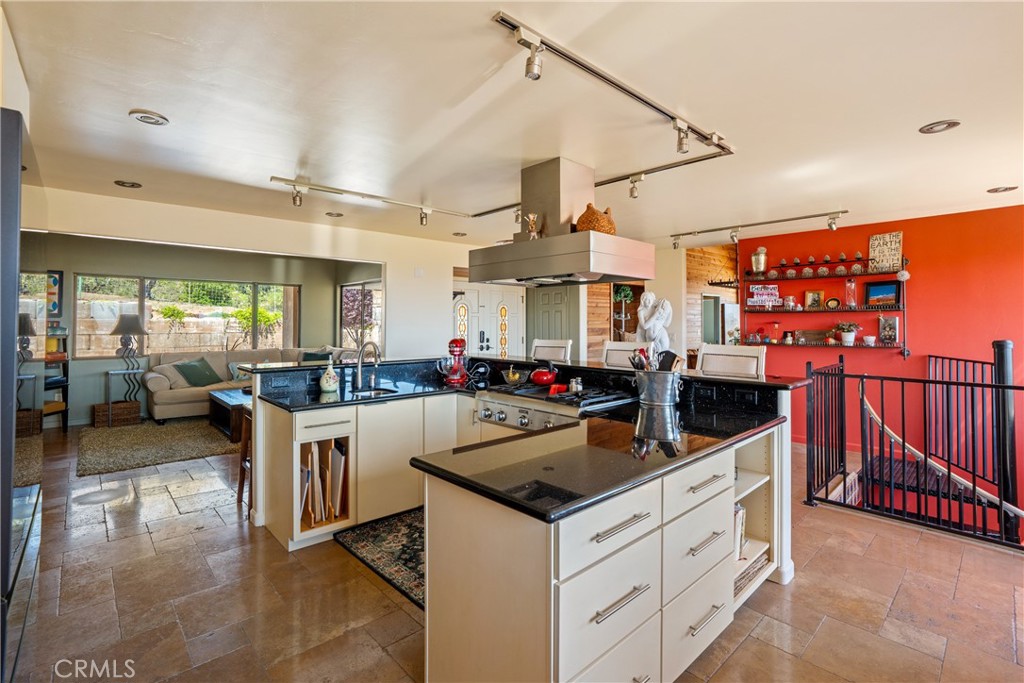 1240 Mountain Springs Road