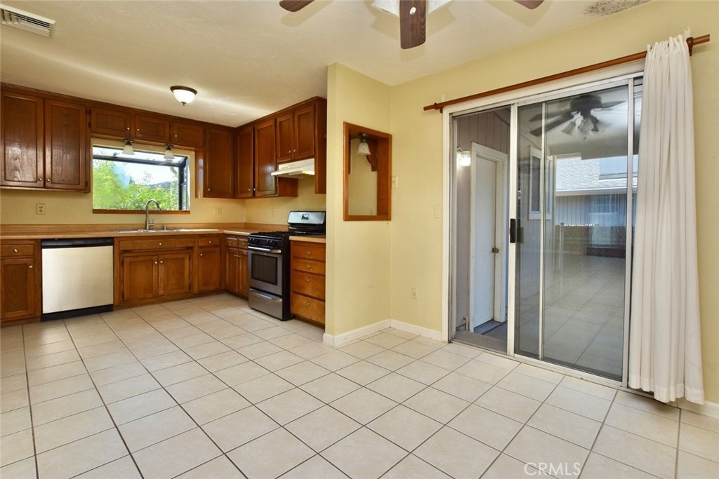 1995 Green Brook Lane