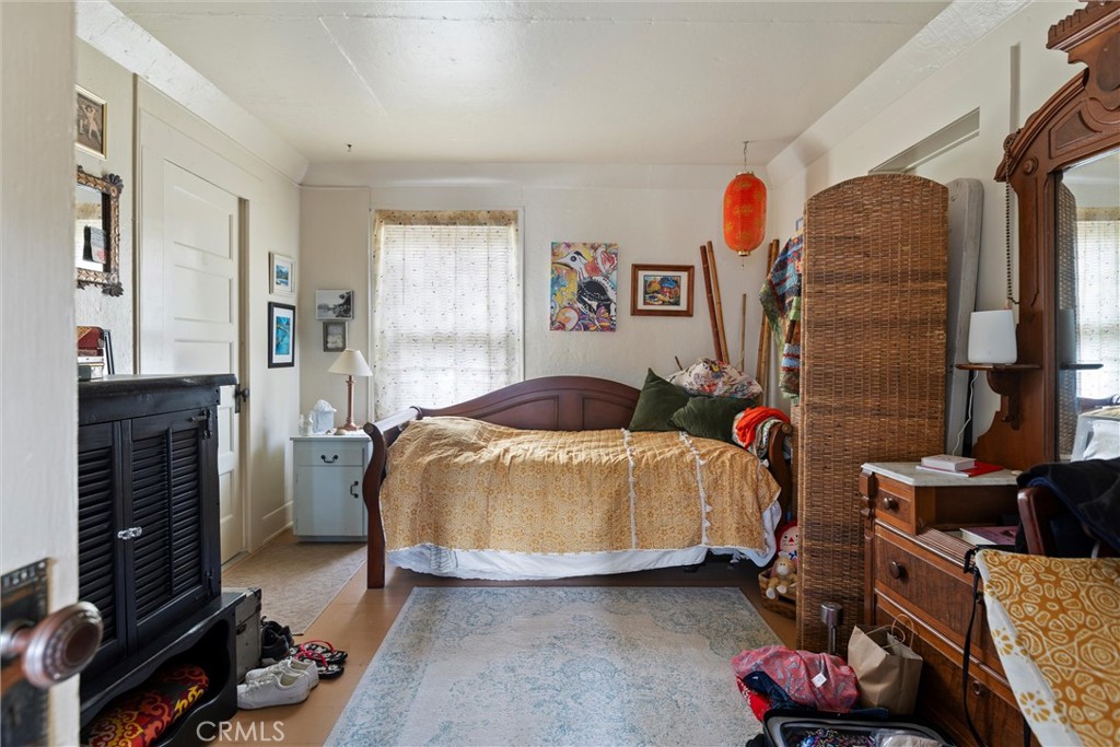 1188 1196 Market Avenue