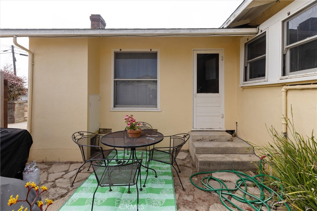 1188 1196 Market Avenue