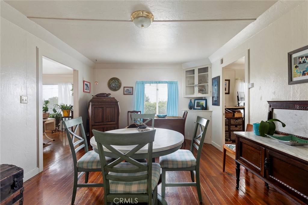 1188 1196 Market Avenue