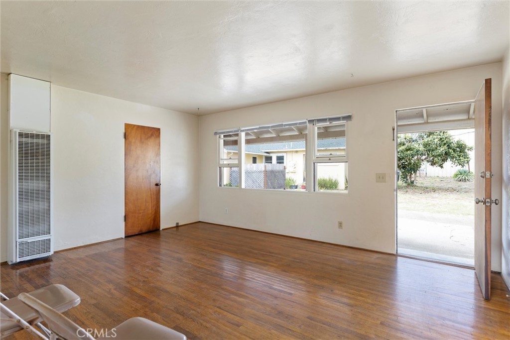 1188 1196 Market Avenue