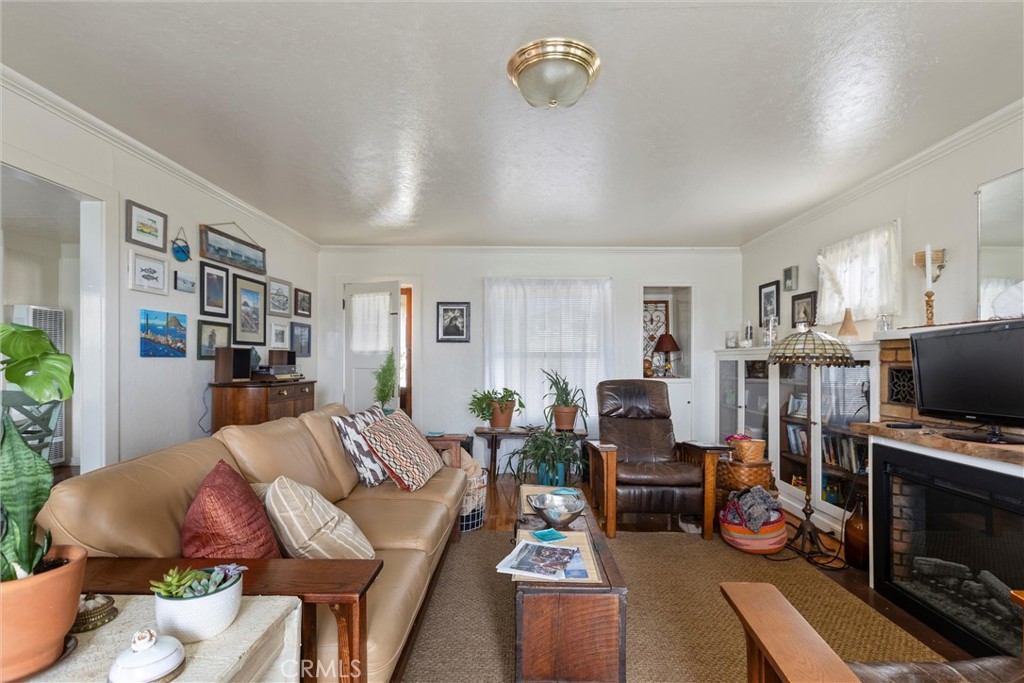 1188 1196 Market Avenue