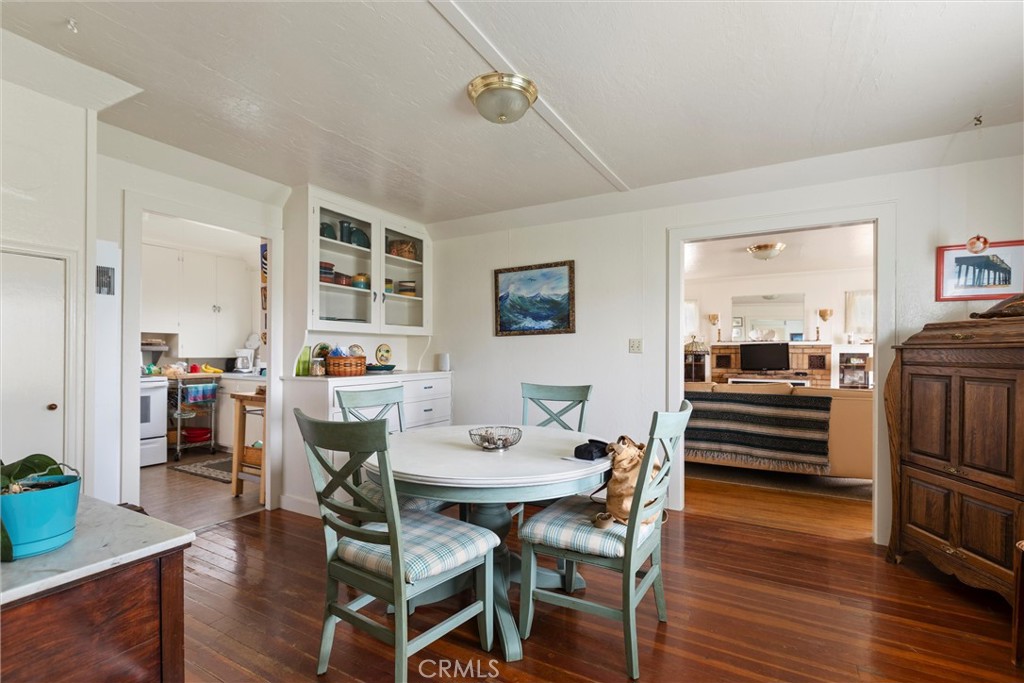 1188 1196 Market Avenue