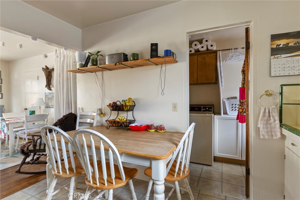 1188 1196 Market Avenue