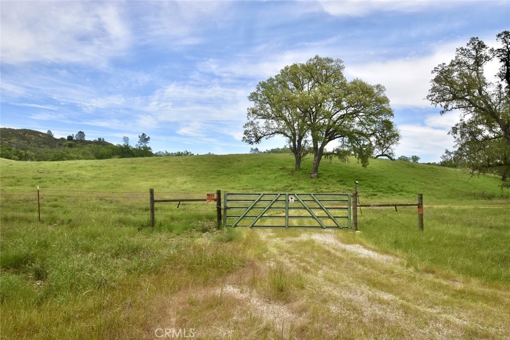 48651 Sapaque Valley Road