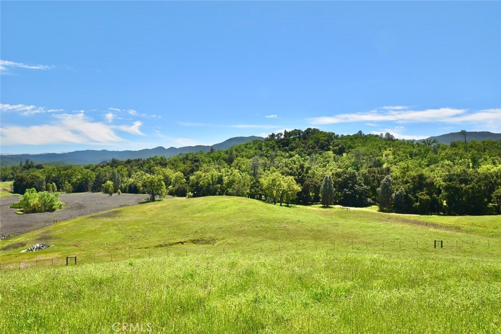 48651 Sapaque Valley Road