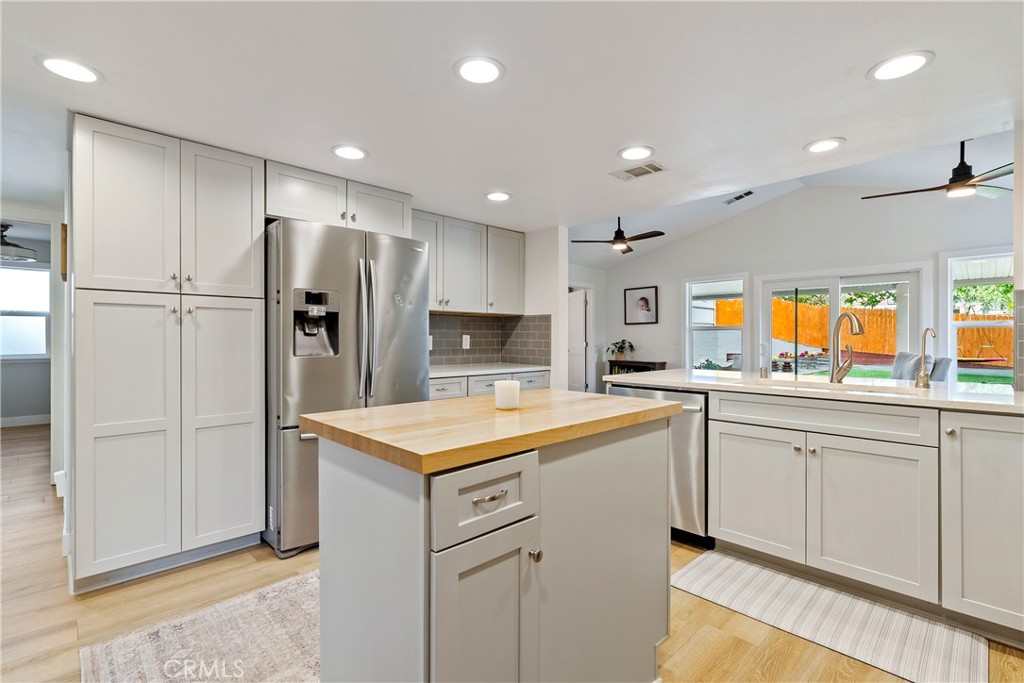 4732 Meadow Lark Lane