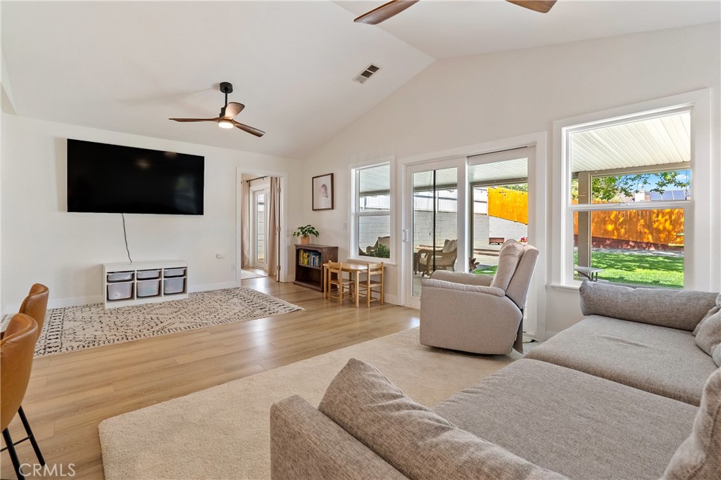 4732 Meadow Lark Lane