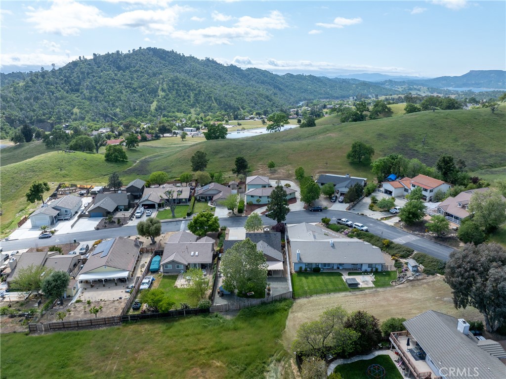 4732 Meadow Lark Lane