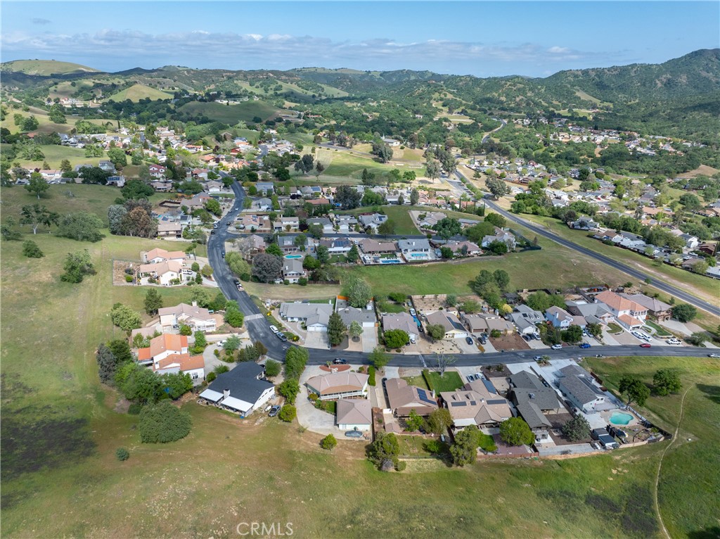 4732 Meadow Lark Lane