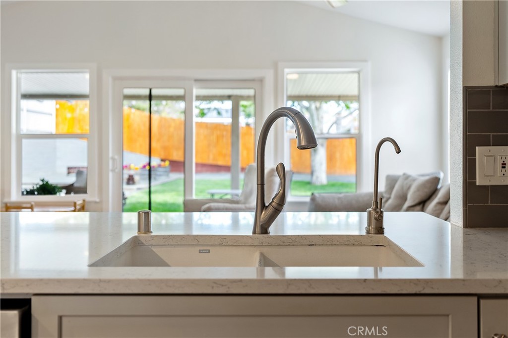 4732 Meadow Lark Lane