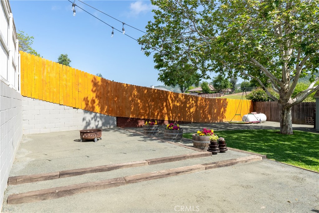 4732 Meadow Lark Lane