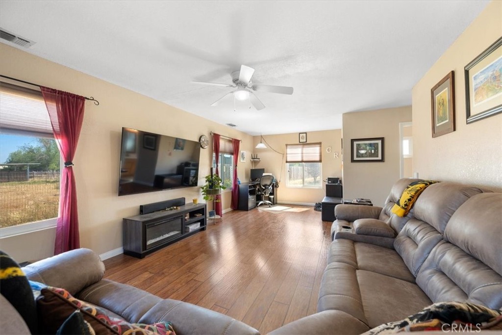 5640 Whispering Oak Way