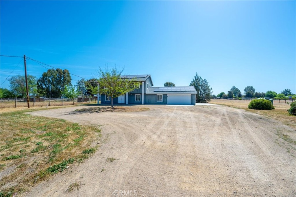 5640 Whispering Oak Way