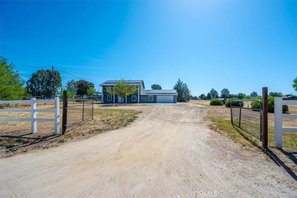 5640 Whispering Oak Way