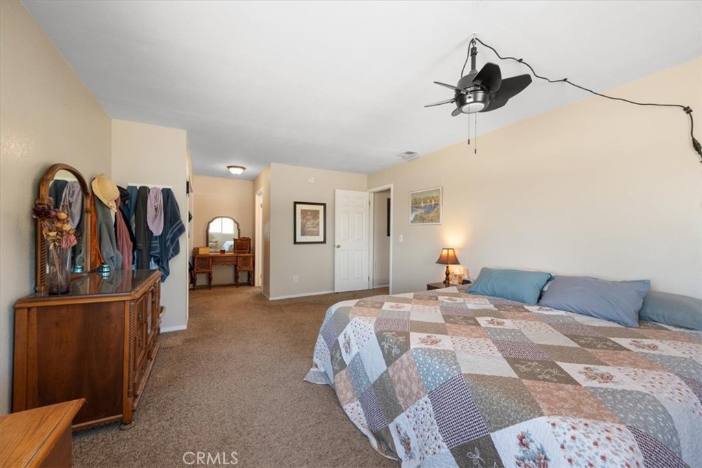 5640 Whispering Oak Way