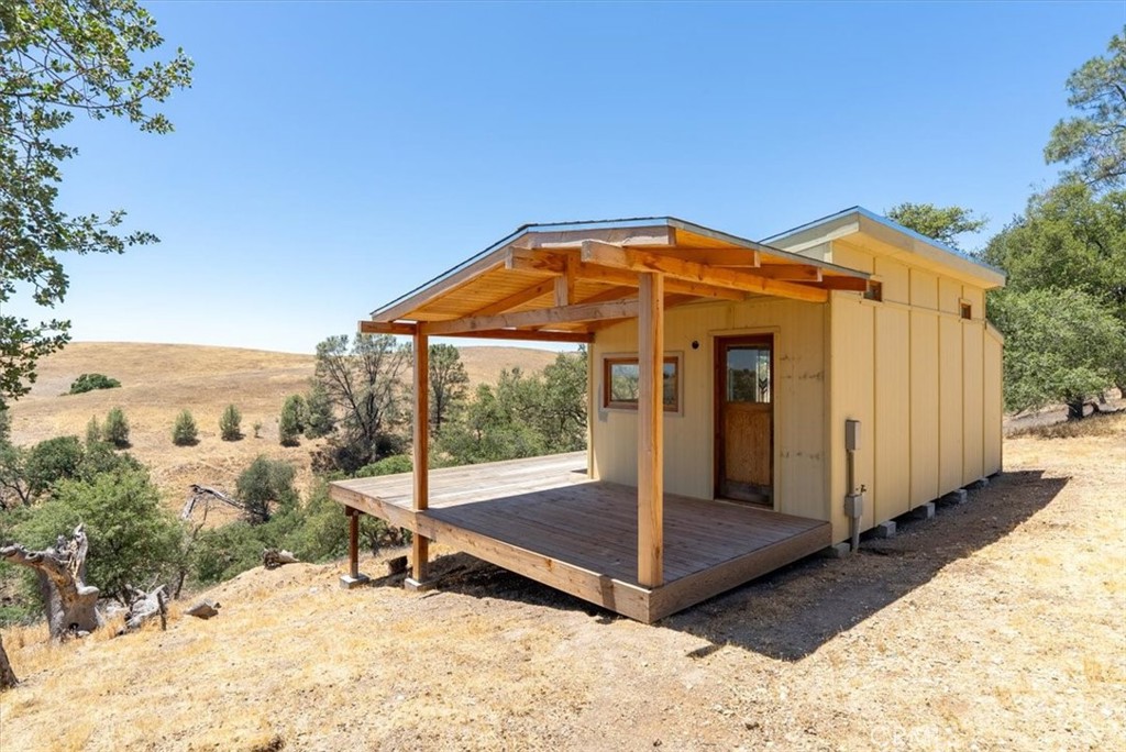 75463 Ranchita Avenue