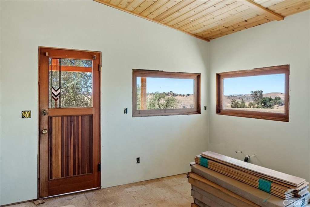 75463 Ranchita Avenue