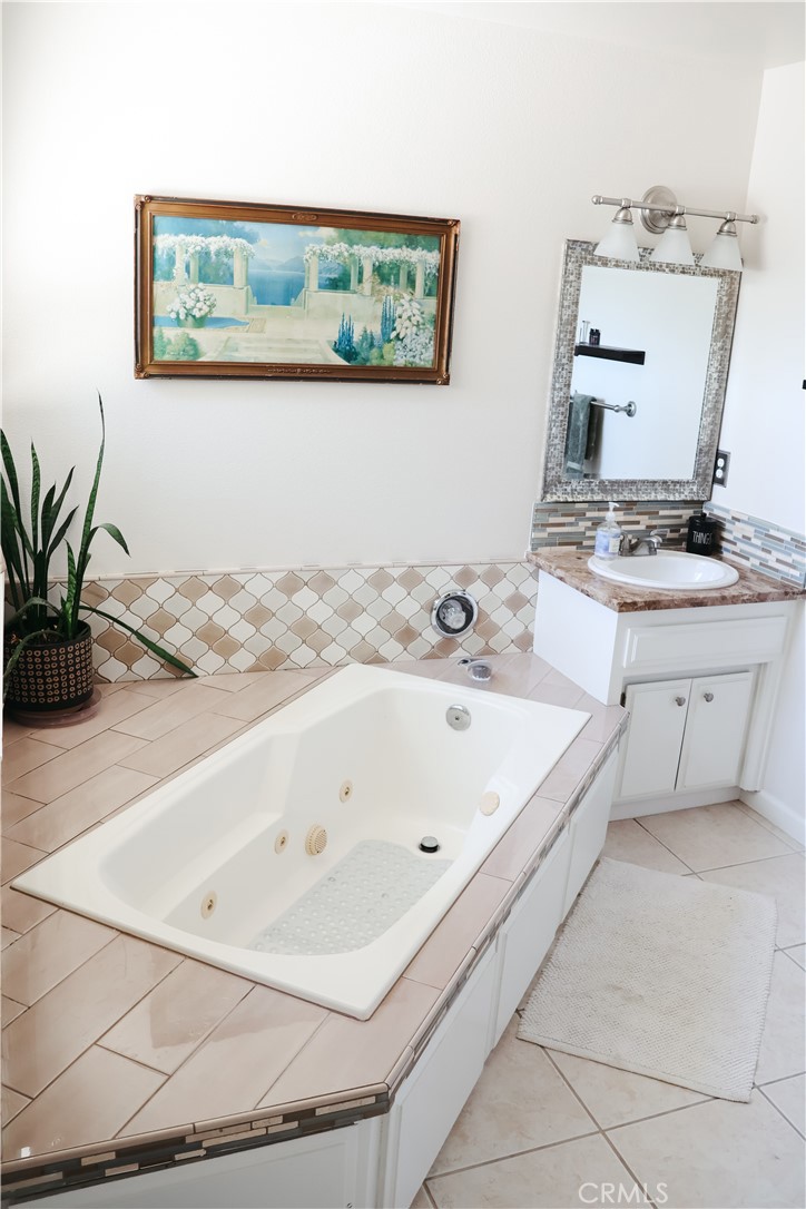 9375 Musselman Drive B