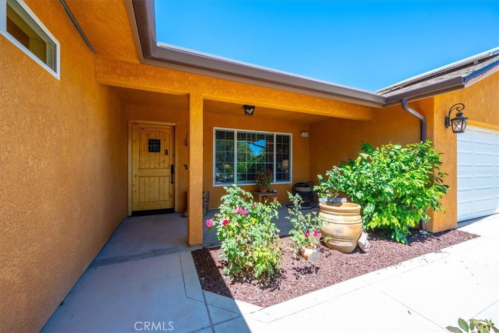 8015 Plane View Place