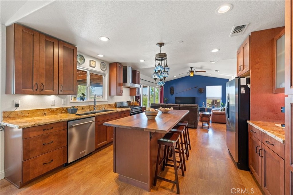 8015 Plane View Place