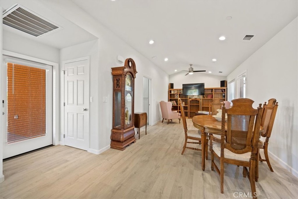 8015 Plane View Place