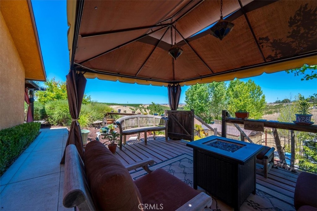 8015 Plane View Place