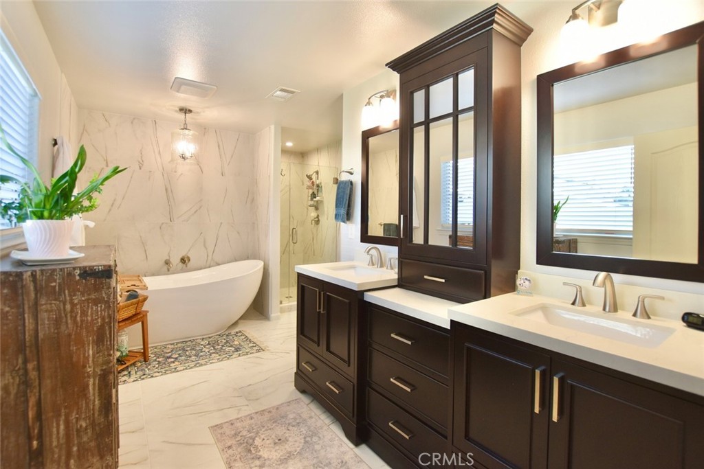 1711 Southfork Place