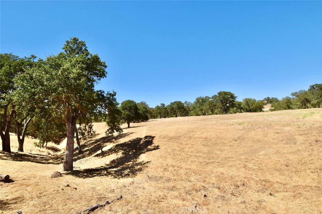 1711 Southfork Place