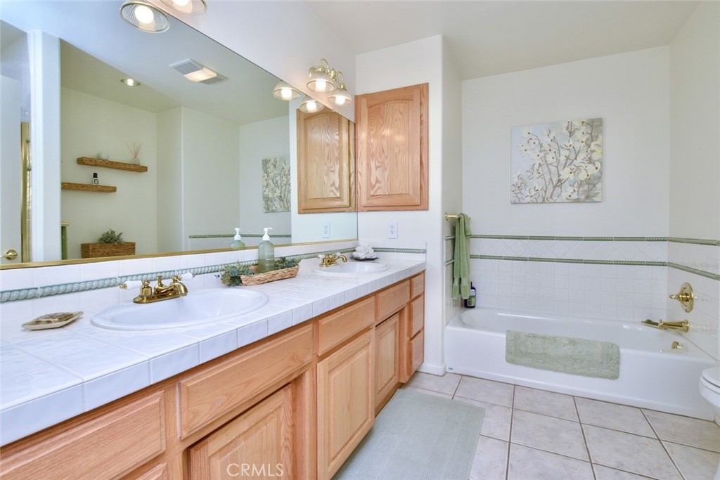 1711 Southfork Place