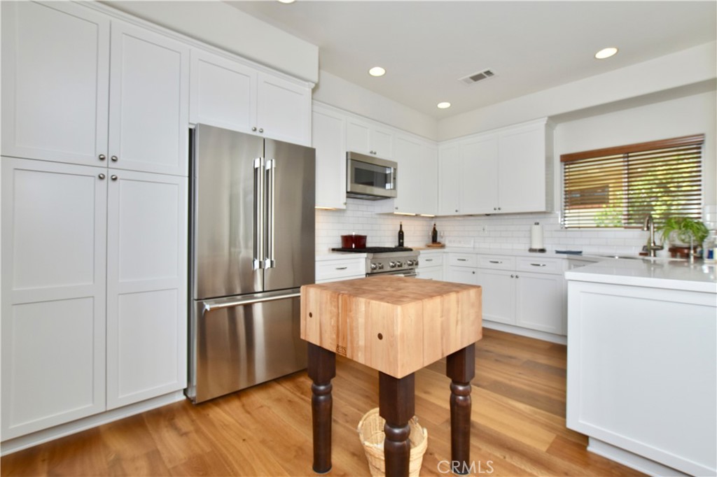 1711 Southfork Place