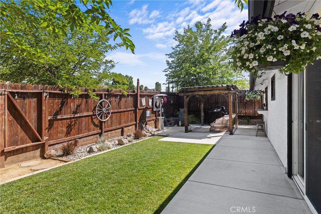 4913 Sparrow Hawk Lane