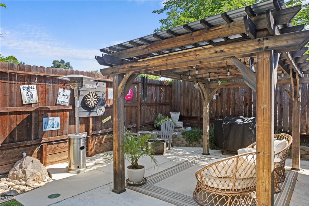 4913 Sparrow Hawk Lane