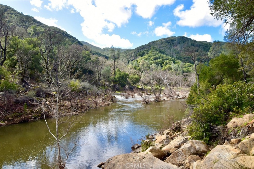 76450 Deer Pass Road