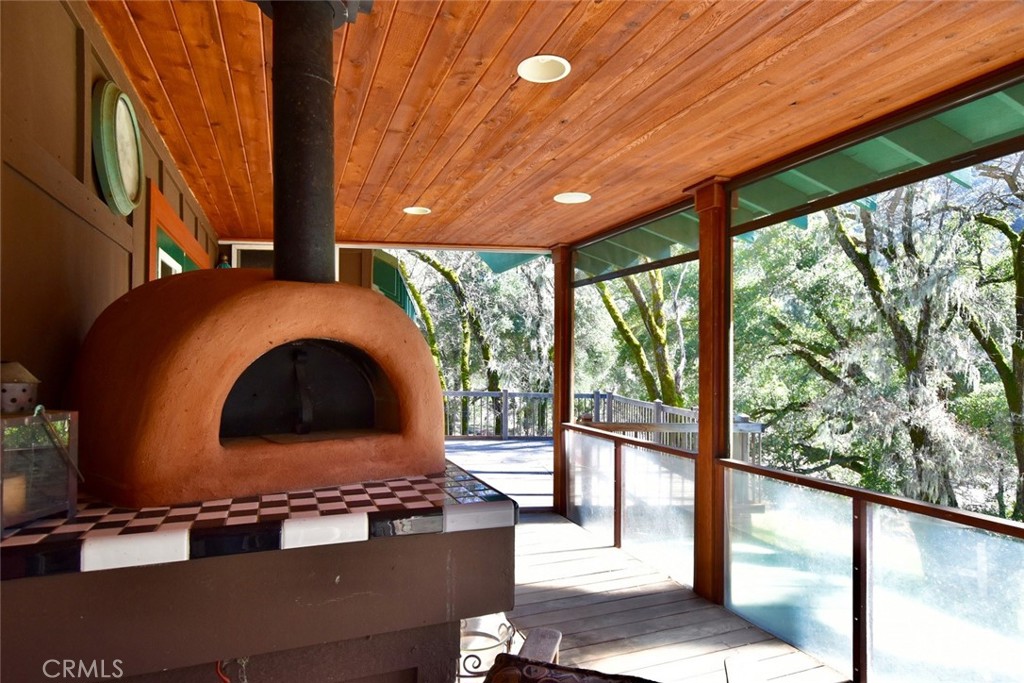 76450 Deer Pass Road