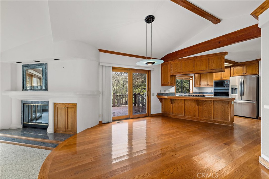 8865 Pino Solo Avenue