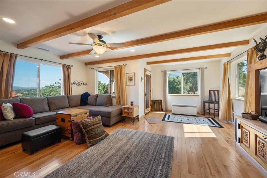 10662 Santa Ana Road