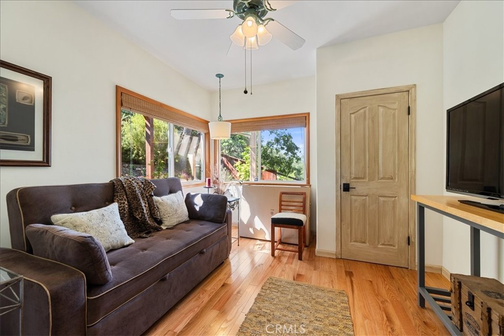 10662 Santa Ana Road