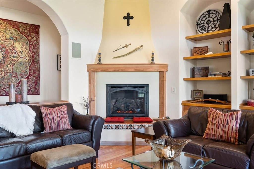 10662 Santa Ana Road