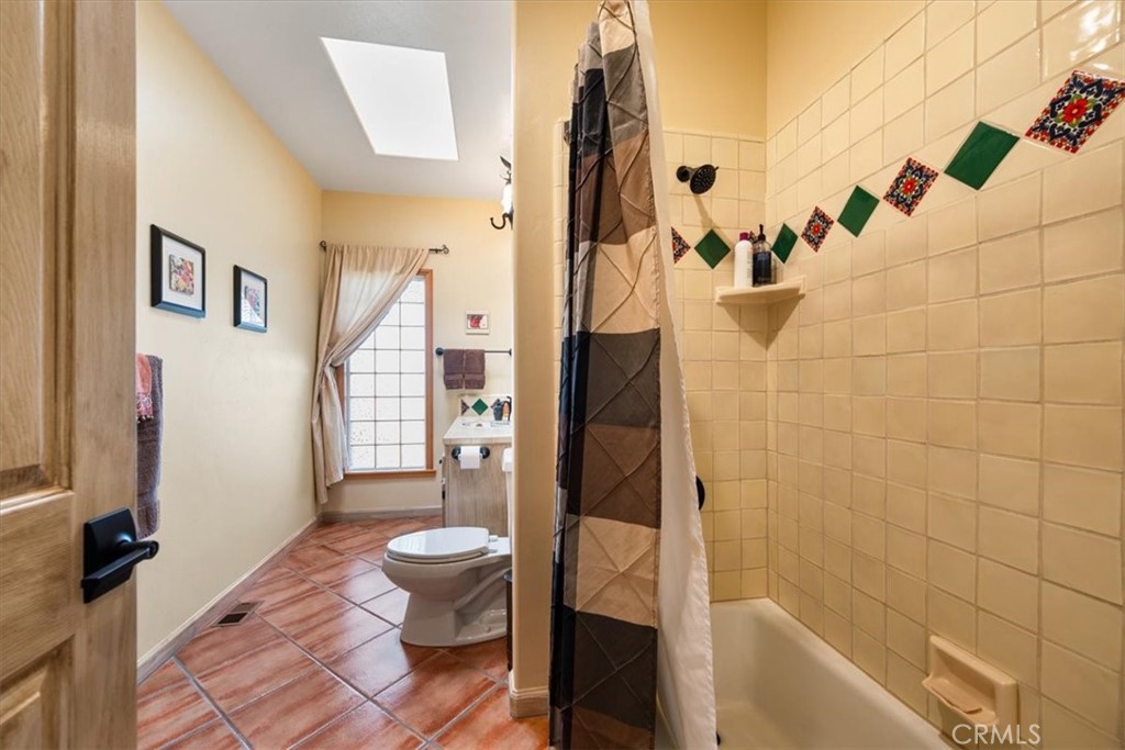 10662 Santa Ana Road