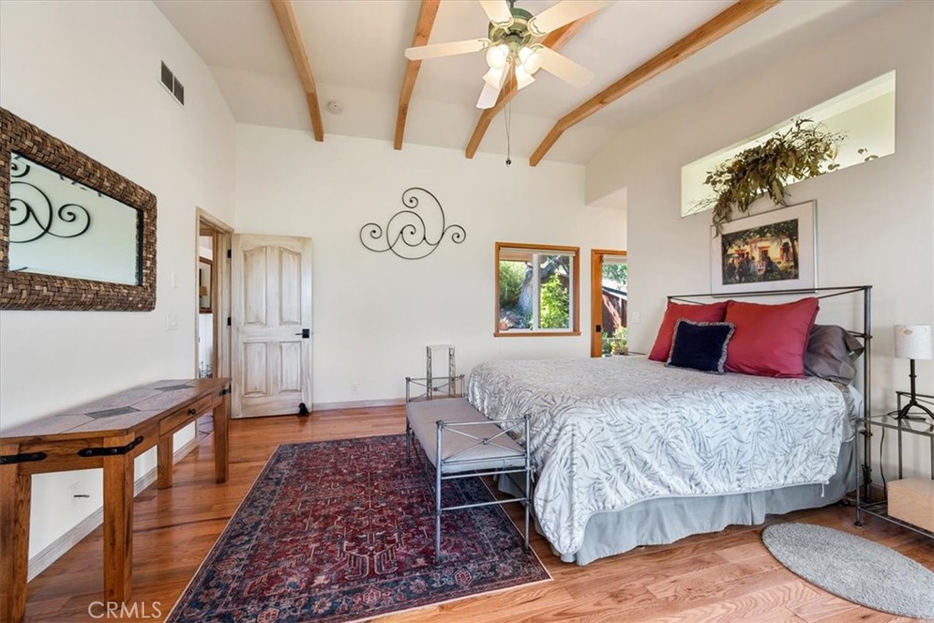 10662 Santa Ana Road