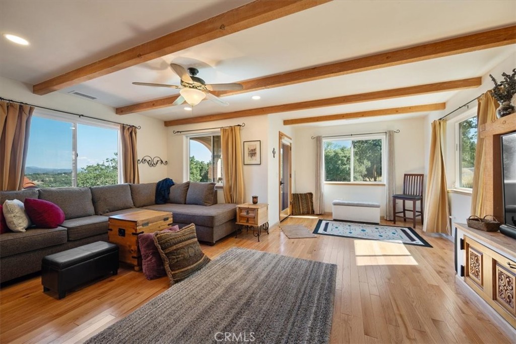 10662 Santa Ana Road