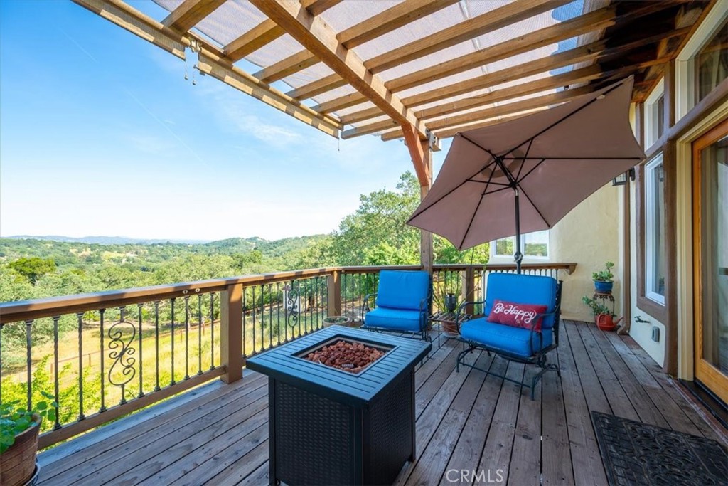 10662 Santa Ana Road