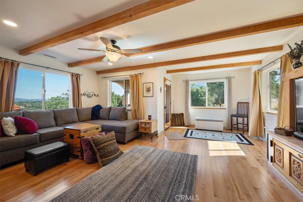 10662 Santa Ana Road