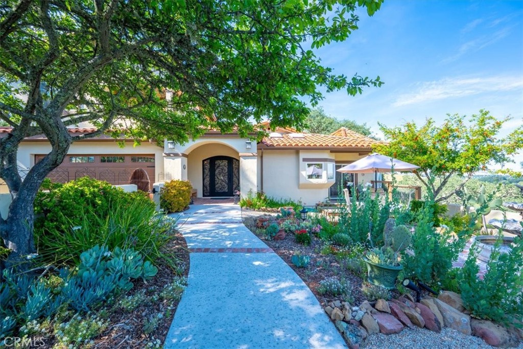 10662 Santa Ana Road