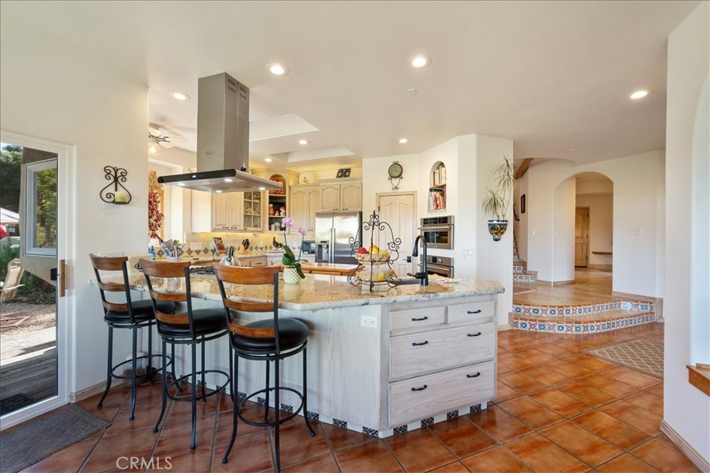 10662 Santa Ana Road