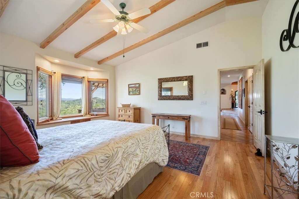 10662 Santa Ana Road