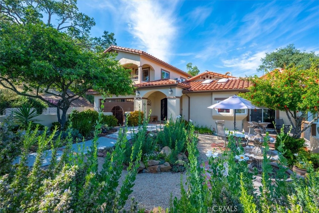 10662 Santa Ana Road